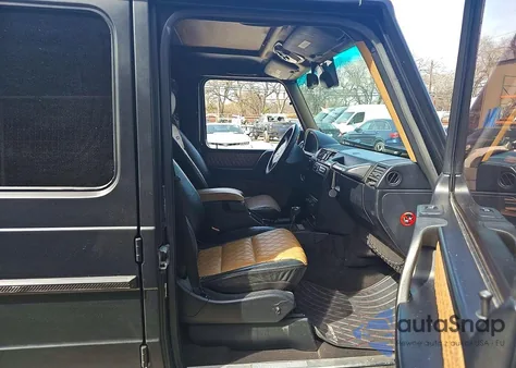 2005 Mercedes-Benz G 500 from USA, damaged, VIN WDCYR49E75X163056